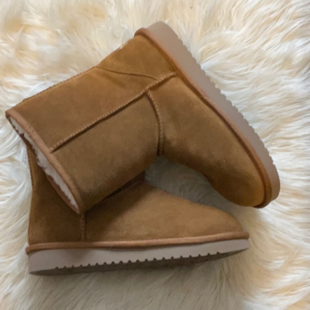 Kookaburra by UGG Women’s Chestnut Koola Short Boots Size 6 Style #1017090 - Picture 7 of 12